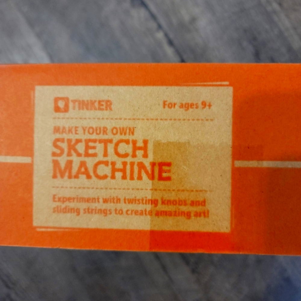 KiwiCo Tinker Crate Sketch Machine
